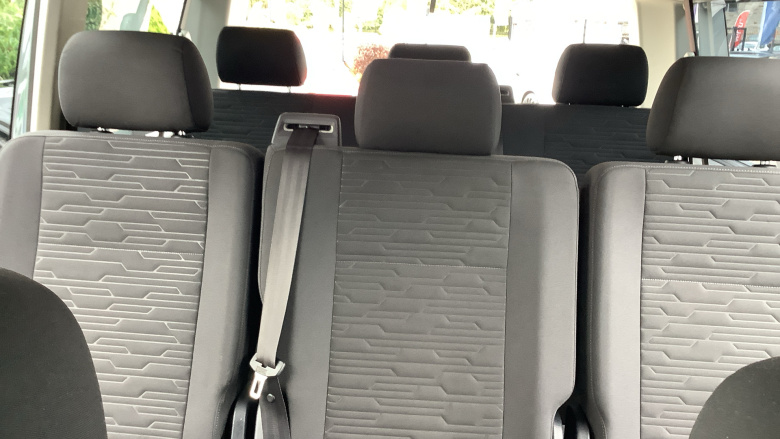 Volkswagen Transporter Shuttle T32 Swb Diesel 2.0 TDI 110PS SE Minibus